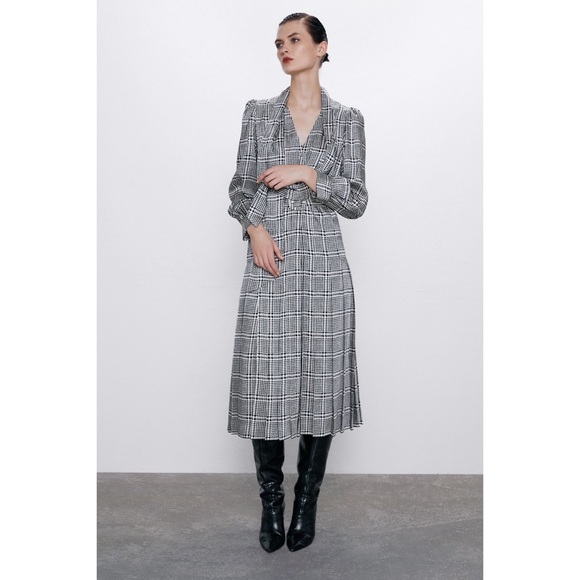 🚫SOLD🚫 ZARA Houndstooth Printed Dress With Belt - Picture 2 of 8